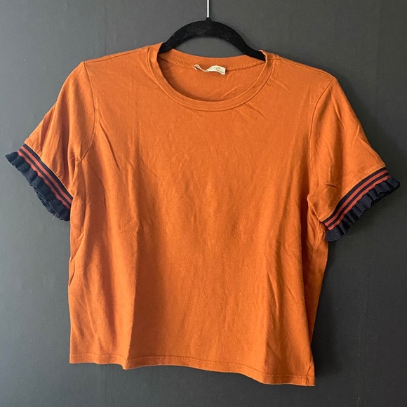 ZARA Orange S/S T-Shirt with Black Sleeve Trim Accents Size Large - Picture 1 of 14
